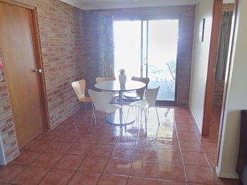 Dungowan Waterfront Apartments - Accommodation China 193