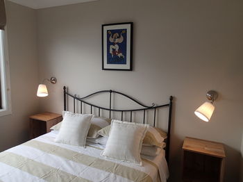 Dungowan Waterfront Apartments - Accommodation China 207