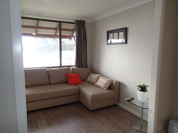 Dungowan Waterfront Apartments - Accommodation China 218