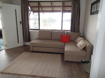 Dungowan Waterfront Apartments - Accommodation China 220