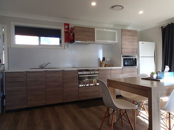 Dungowan Waterfront Apartments - Accommodation China 234