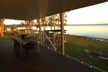 Dungowan Waterfront Apartments - Accommodation China 248