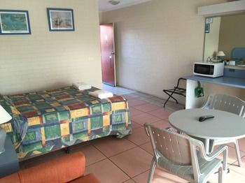 Ulladulla Harbour Motel - Accommodation China 19