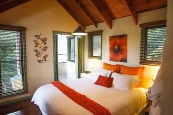 Montville Misty View Cottages - Accommodation Asia 7