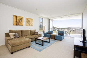 White Shells Luxury Apartments - Accommodation Asia 21
