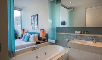 White Shells Luxury Apartments - Accommodation Asia 39