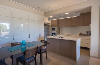White Shells Luxury Apartments - Accommodation Asia 68