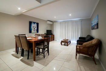 Saltwater Villas - Accommodation China 54