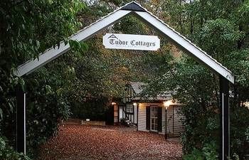 Tudor Cottages Mt Dandenong - Accommodation Guide 21