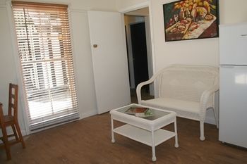 Tudor Cottages Mt Dandenong - Accommodation Guide 27