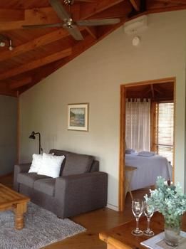 Buffs At Pokolbin - Accommodation Asia 4
