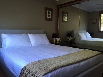 Buffs At Pokolbin - Accommodation Asia 16