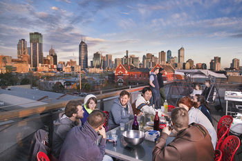 Melbourne Metro YHA - Hostel - Accommodation Asia 21