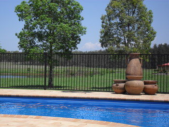 Broken View Estate - Accommodation Asia 8
