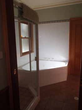 Woollamia Village Retreat - Accommodation China 45