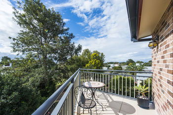 Rooftops Bed & Breakfast - Accommodation Guide 24
