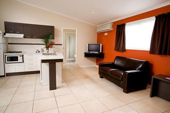 Discovery Parks â€“ Emerald Beach - Accommodation Asia 9