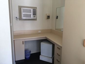 Westside Motor Inn - Accommodation Asia 3