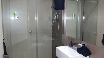 Apartments Of Melbourne Collins Street - Accommodation Asia 1