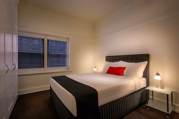 Como Court By Crest - Accommodation China 2