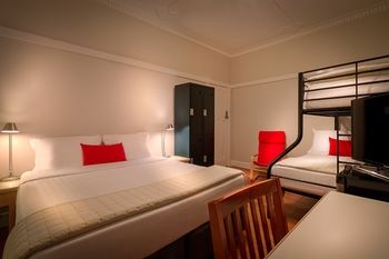 Como Court By Crest - Accommodation China 5