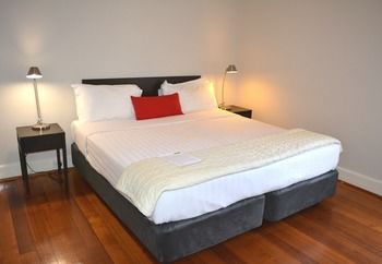 Como Court By Crest - Accommodation China 13