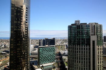 UrbanMinder @ Freshwater Place - Accommodation Asia 5