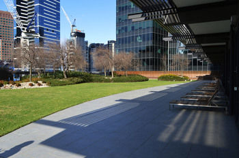 UrbanMinder @ Freshwater Place - Accommodation Asia 12