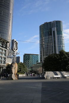 UrbanMinder @ Freshwater Place - Accommodation Asia 13