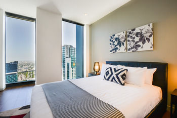 UrbanMinder @ Freshwater Place - Accommodation Asia 25