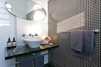 St Kilda Beach - Accommodation China 1