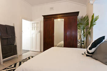 St Kilda Beach - Accommodation China 5
