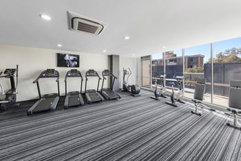 Meriton Serviced Apartments Chatswood - Accommodation Guide 5