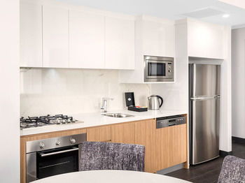 Meriton Serviced Apartments Chatswood - Accommodation Guide 10