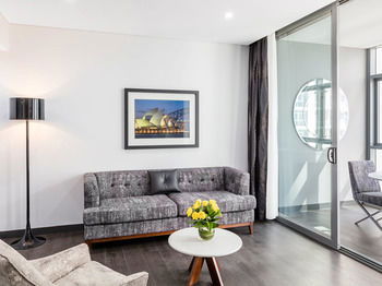 Meriton Serviced Apartments Chatswood - Accommodation Guide 14