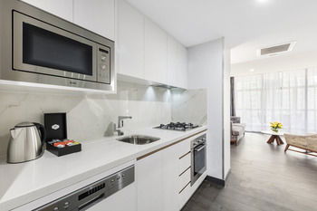 Meriton Serviced Apartments Chatswood - Accommodation Guide 20