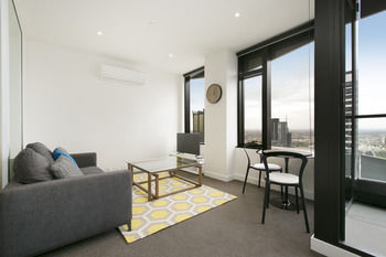 Melbourne Fully Self Contained Modern 1 Bed Apartment 4505A - Accommodation Asia 7