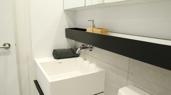 Leroy Apartments - Accommodation China 1