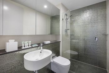 Meriton Serviced Apartments North Sydney - Accommodation Asia 5
