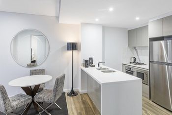 Meriton Serviced Apartments North Sydney - Accommodation Asia 18