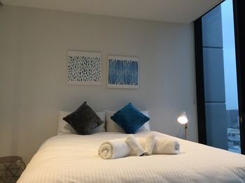 Homy Apartments Melbourne - Accommodation China 4