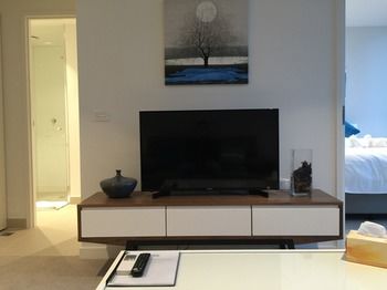 Homy Apartments Melbourne - Accommodation China 5