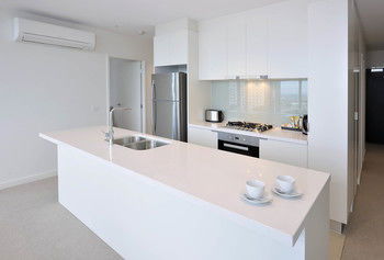 Homy Apartments Melbourne - Accommodation China 19