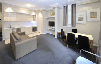 Homy Apartments Melbourne - Accommodation China 51