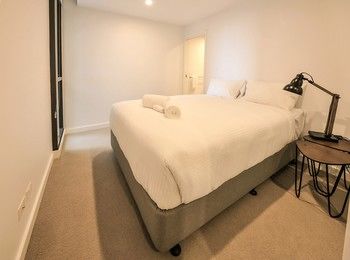 Homy Apartments Melbourne - Accommodation China 64