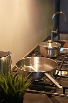 Homy Apartments Melbourne - Accommodation China 88