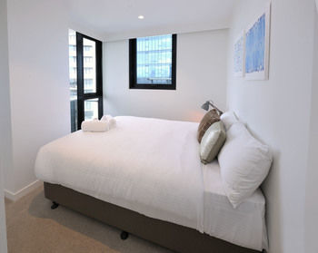 Homy Apartments Melbourne - Accommodation China 95