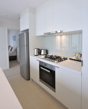 Homy Apartments Melbourne - Accommodation China 97