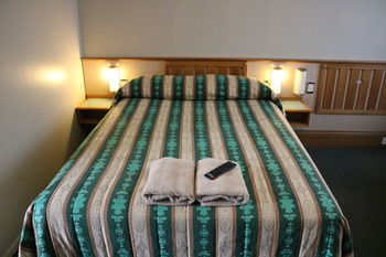 The Hermitage Motel - Accommodation China 2