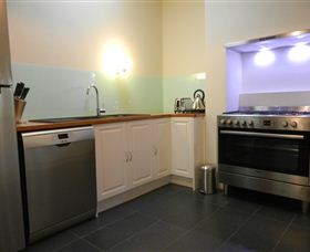Myrtle Cottage - Accommodation Guide 1